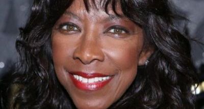 Cantora Natalie Cole, filha de Nat King Cole, morre aos 65 anos