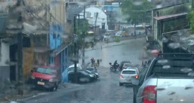 Queda de energia é registrada em bairros de Salvador após fortes chuvas
