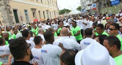 Secretário diz ter levado soco após confusão com a PM no Bonfim