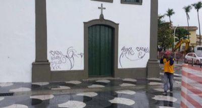 Próximo de inauguração, obra do Rio Vermelho é alvo de vandalismo