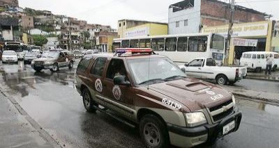 Viatura da Rondesp que passava por enterro de traficante é alvejada