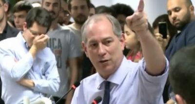 Ciro Gomes chama Michel Temer de 