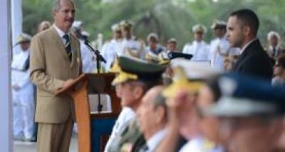 Ministro pede atualização das Forças Armadas brasileiras