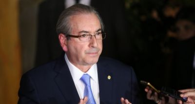 Eduardo Cunha convoca deputados para pronunciamento que fará na terça