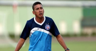 Técnico interino lamenta ausência de titulares após derrota do Bahia