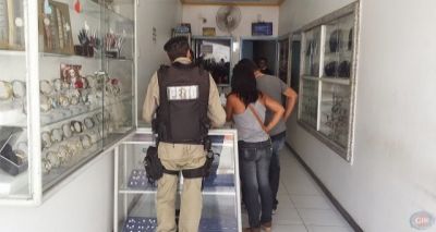 Ipiaú: suspeitos de assaltar joalheria morrem em troca de tiros com a polícia