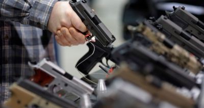 Senado dos EUA aprova compra de armas por portadores de doenças mentais