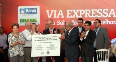 3 anos e meio após elogios a Dilma pelo BRT, Neto credita obra a Temer e Geddel