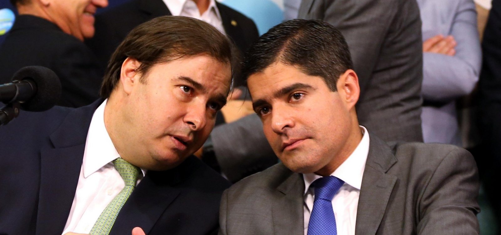Resultado de imagem para acm neto e ciro gomes