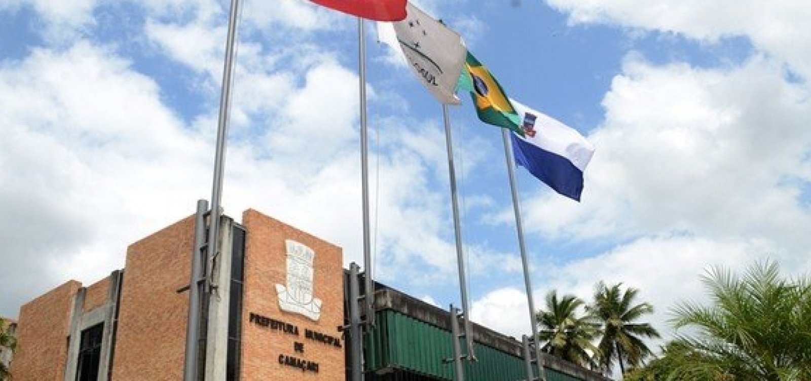 Resultado de imagem para FOTO DA PREFEITURA DE Camaçari