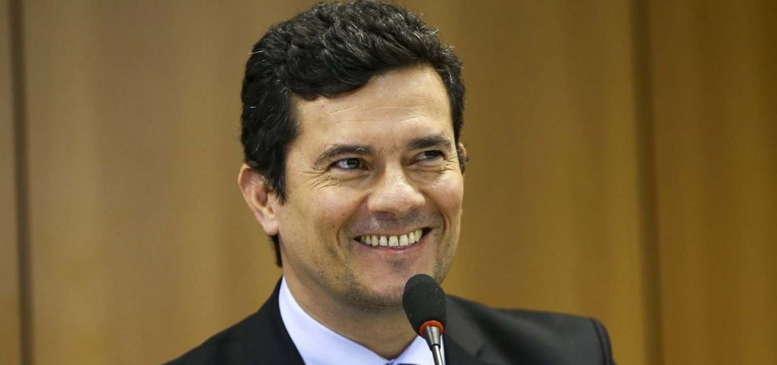 Resultado de imagem para Moro, em poucas palavras, acaba com farsa das mensagens vazadas