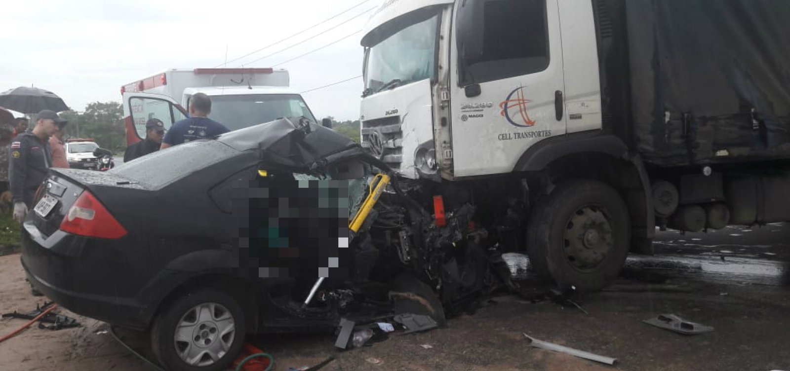 Resultado de imagem para Motorista morre após colisão com caminhão em Dias DâÃvila