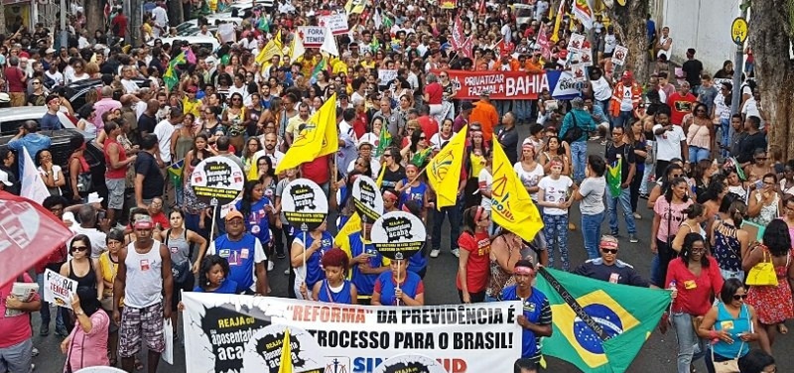 Resultado de imagem para greve geral na bahia