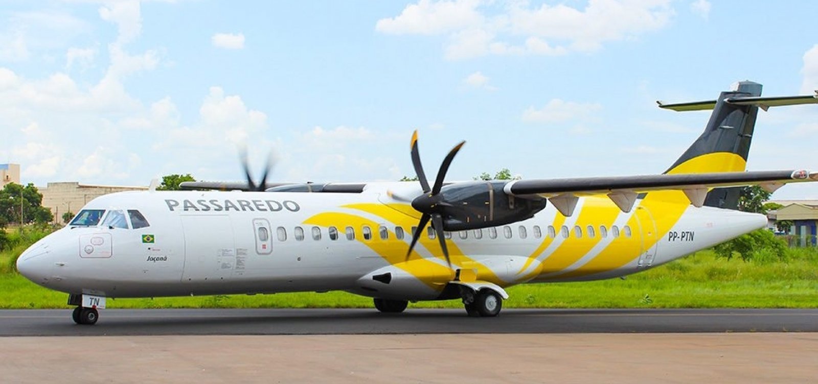 Resultado de imagen para Passaredo ATR 72 png