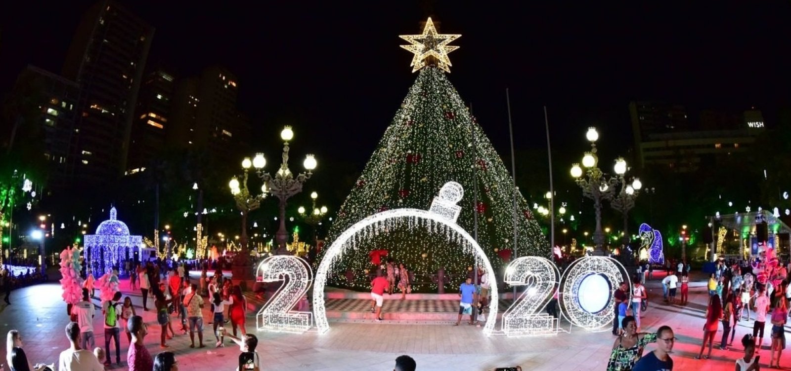 Get Apos 50 Dias Decoracao Natalina Do Campo Grande Sera Removida Na Free HD Get Wallpaper Apos 50 Dias Decoracao Natalina Do Campo Grande Sera Removida Na For iPhone Free