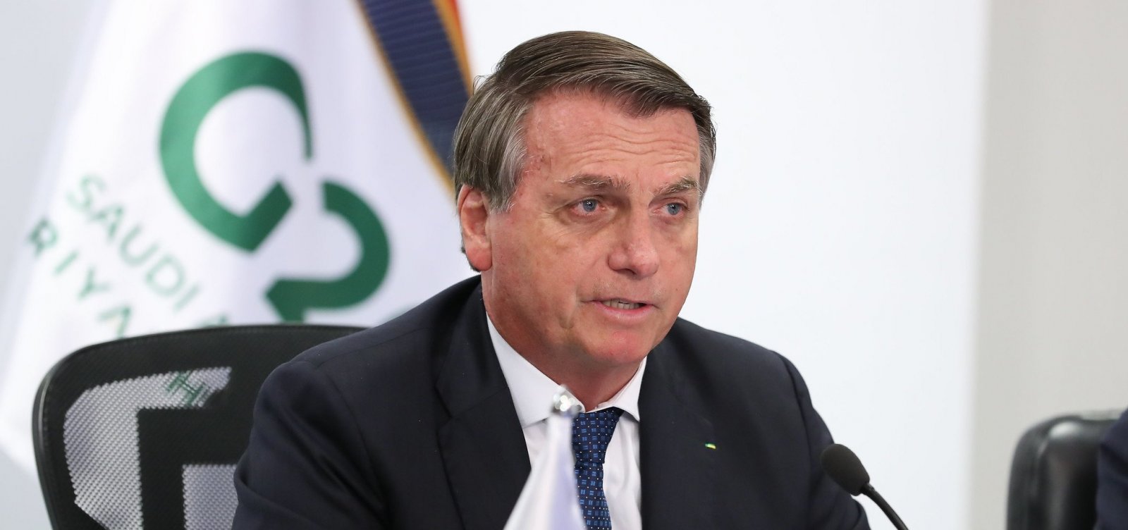 [ Bolsonaro diz ao G20 que tensões entre raças no Brasil são importadas e 'alheias à nossa história' ]