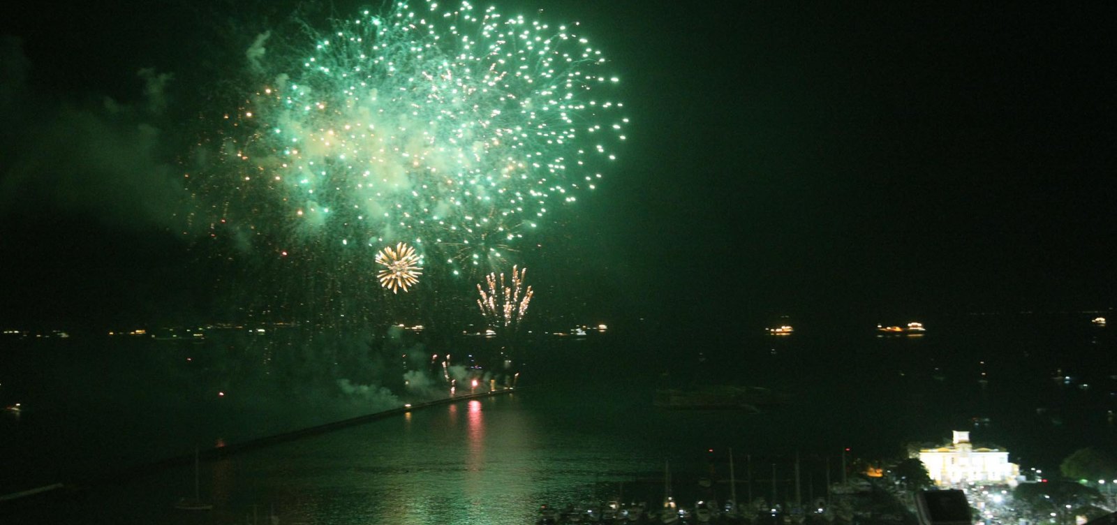 [Governo proíbe realização de shows e festas na Bahia independente do número de participantes]