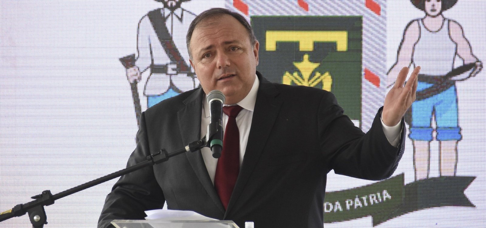 [Lewandowski dá 48 horas para Pazuello esclarecer data de vacinação contra Covid-19]