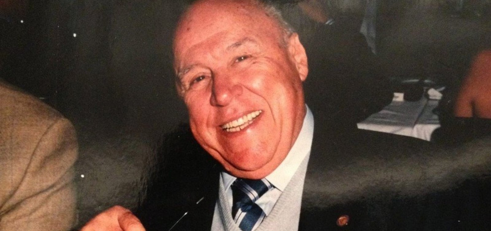 [Morre aos 88 anos o comentarista esportivo Orlando Duarte, vítima da Covid-19]