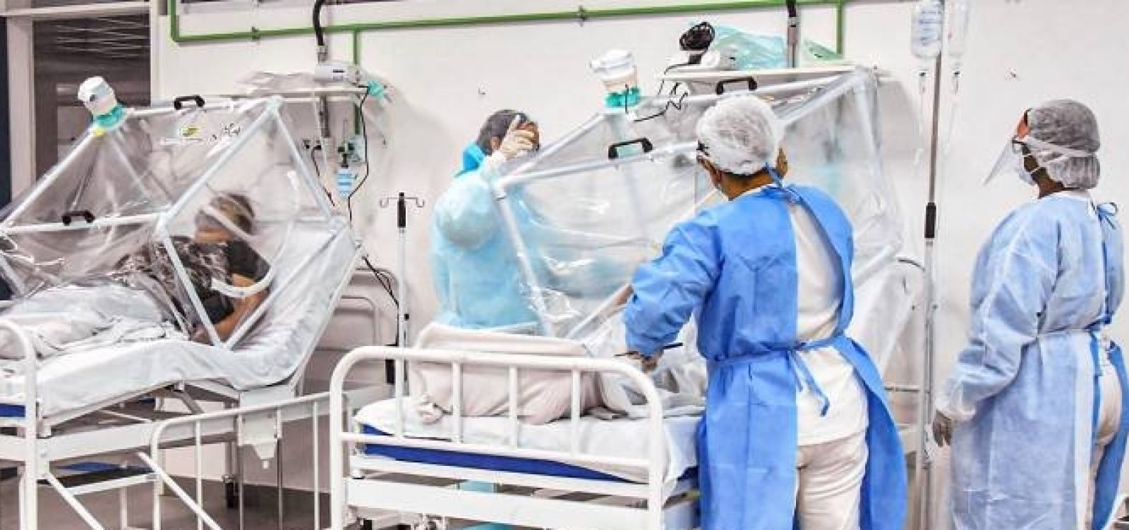 [Com falta de oxigênio em Manaus, médicos dizem ter que escolher quem receberá assistência]