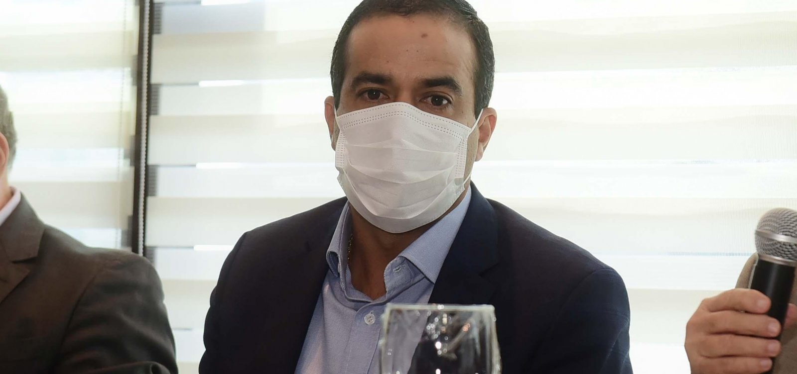 [Vacinação contra Covid-19 em Salvador começa nesta terça-feira, diz Bruno Reis]