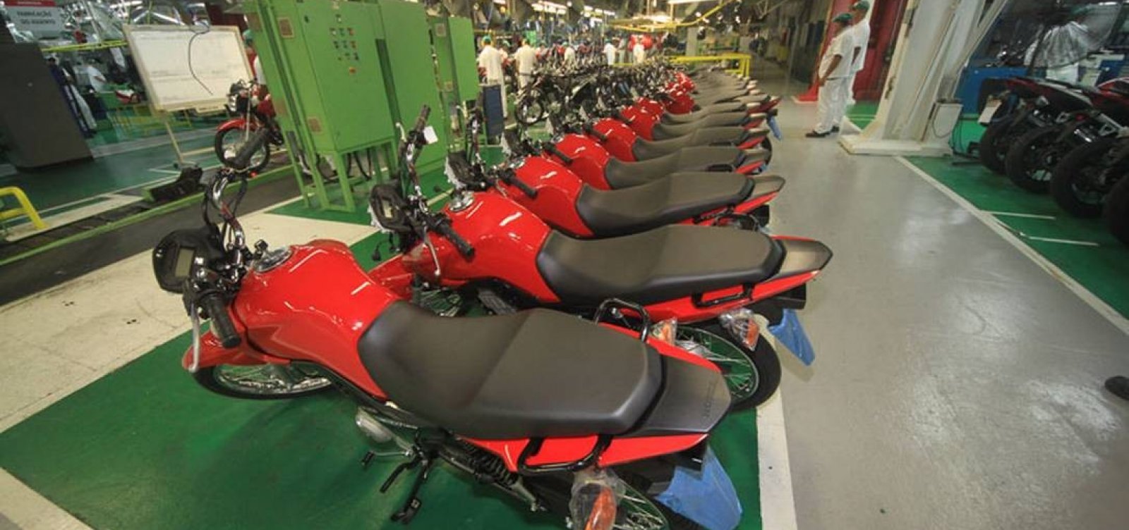 [Honda suspende temporariamente a produção de motos em Manaus]