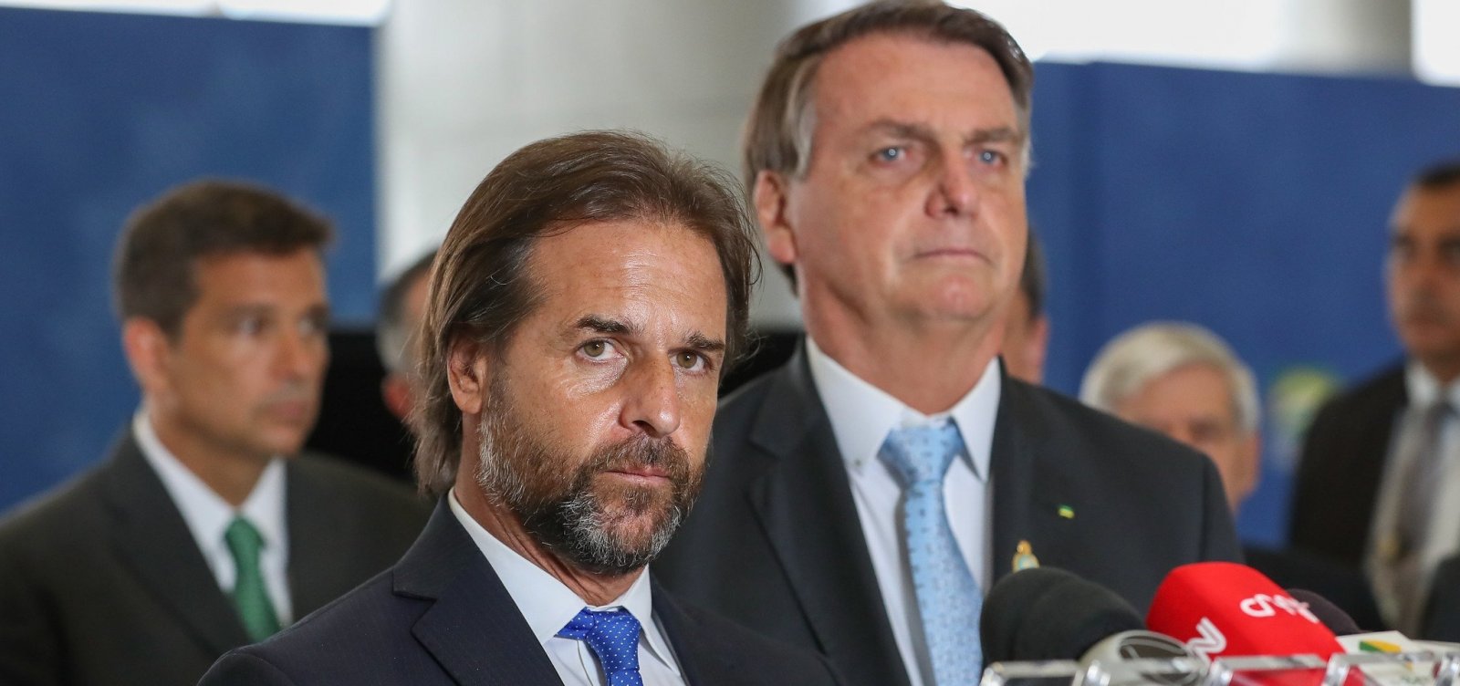 [Bolsonaro e presidente uruguaio defendem flexibiliza&ccedil;&atilde;o do Mercosul]