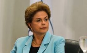 Dilma diz ter tido [Dilma diz ter tido