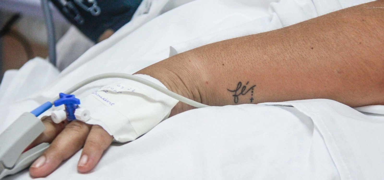 [Brasil registrou 1.954 mortes por Covid-19 em 24 horas, indica cons&oacute;rcio de imprensa]