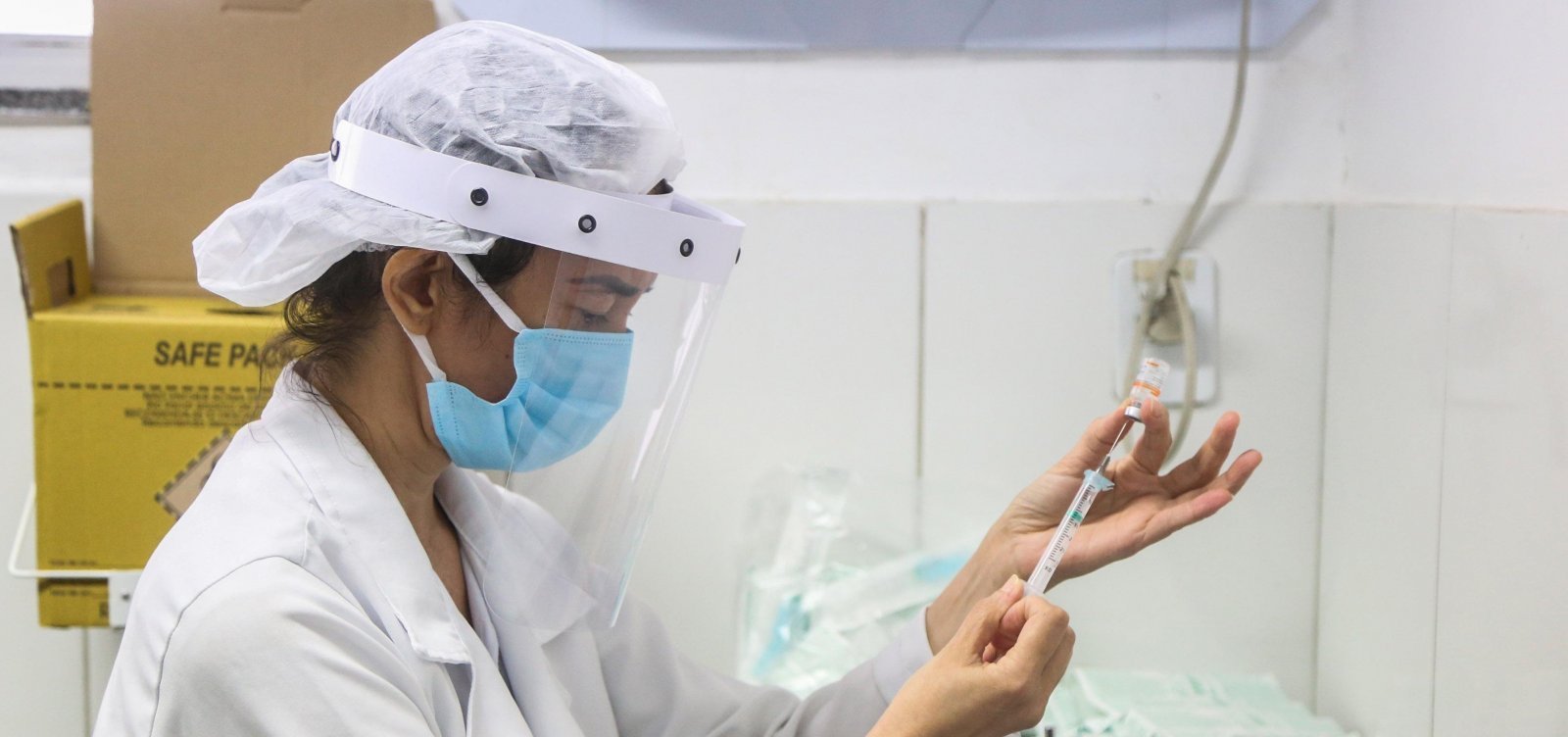 [Campanha nacional de vacinação contra gripe começa em abril ]