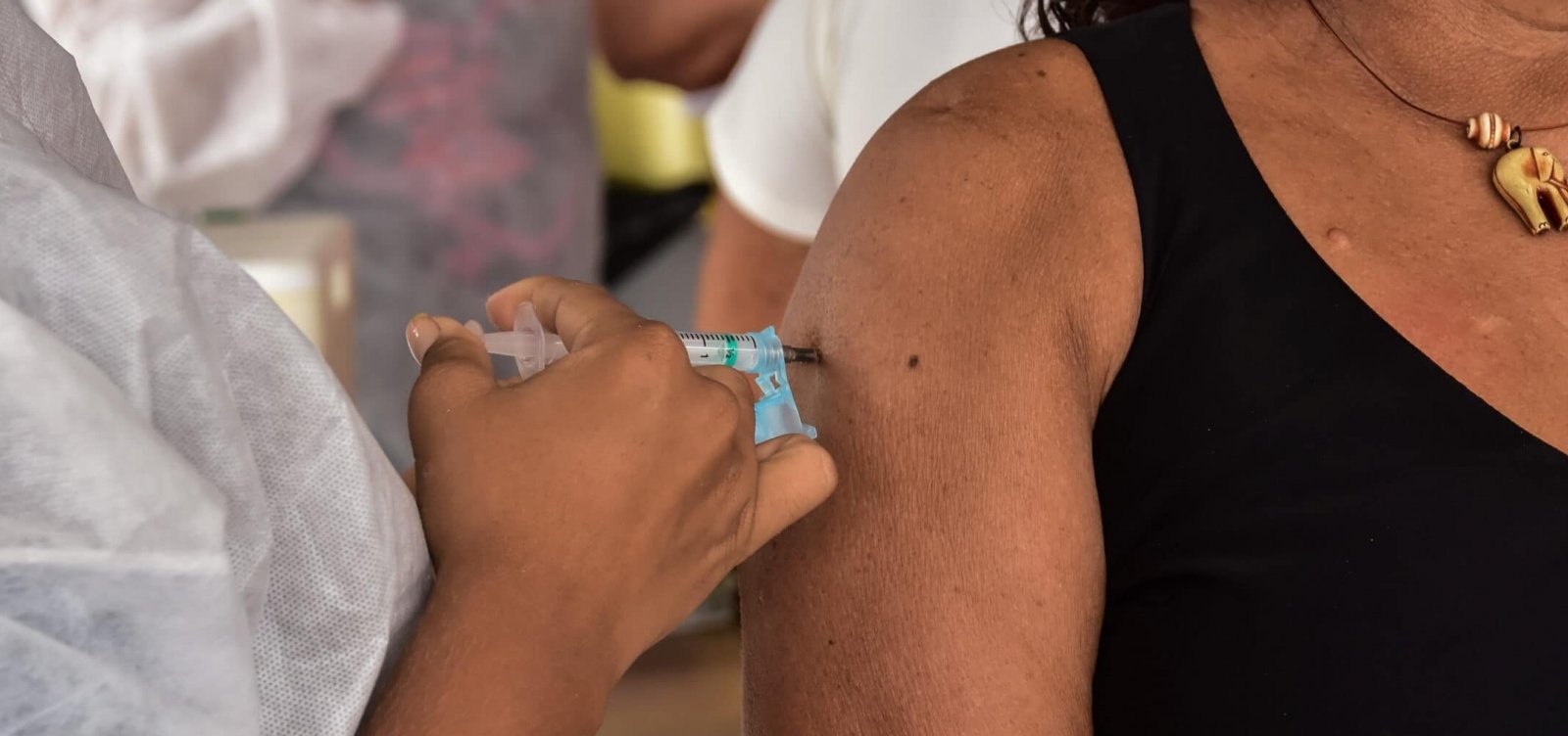 [Brasil vacinou quase 15,5 milh&otilde;es de pessoas contra Covid-19, diz cons&oacute;rcio de imprensa]