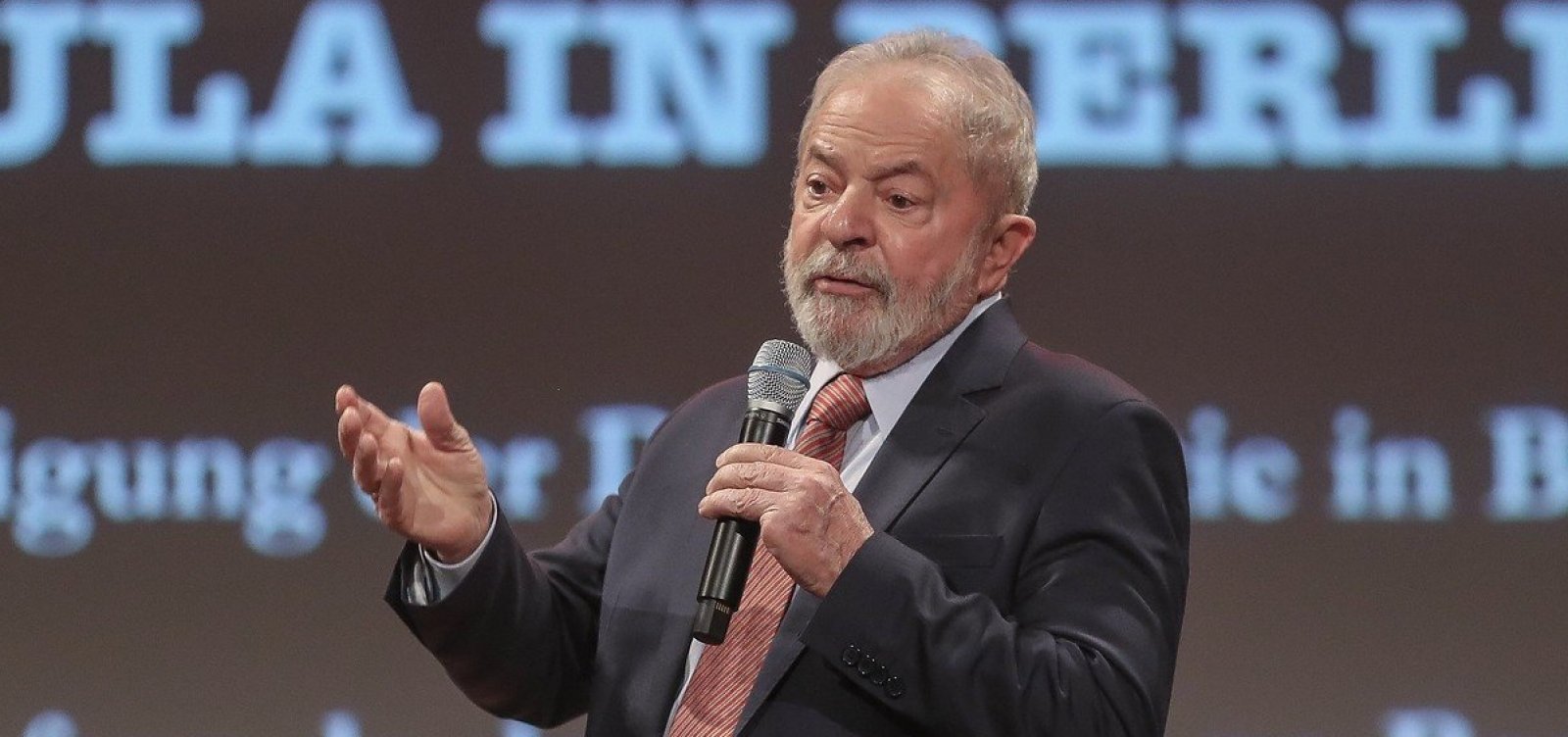 [Lula pede que STF declare suspeição de Sergio Moro nos processos do sítio de Atibaia e de Instituto]