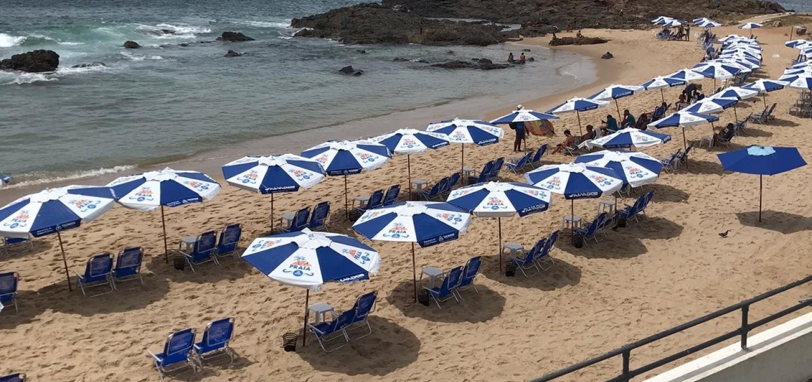 [Barraqueiros reclamam de praias fechadas em Salvador: 