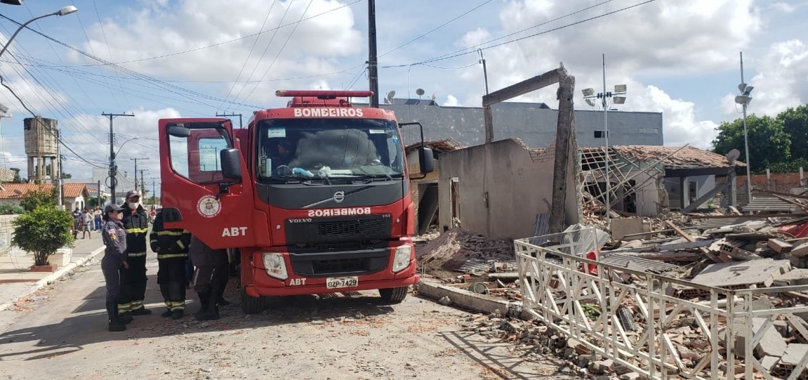 [Corpo é encontrado e demolição finalizada em Crisópolis]