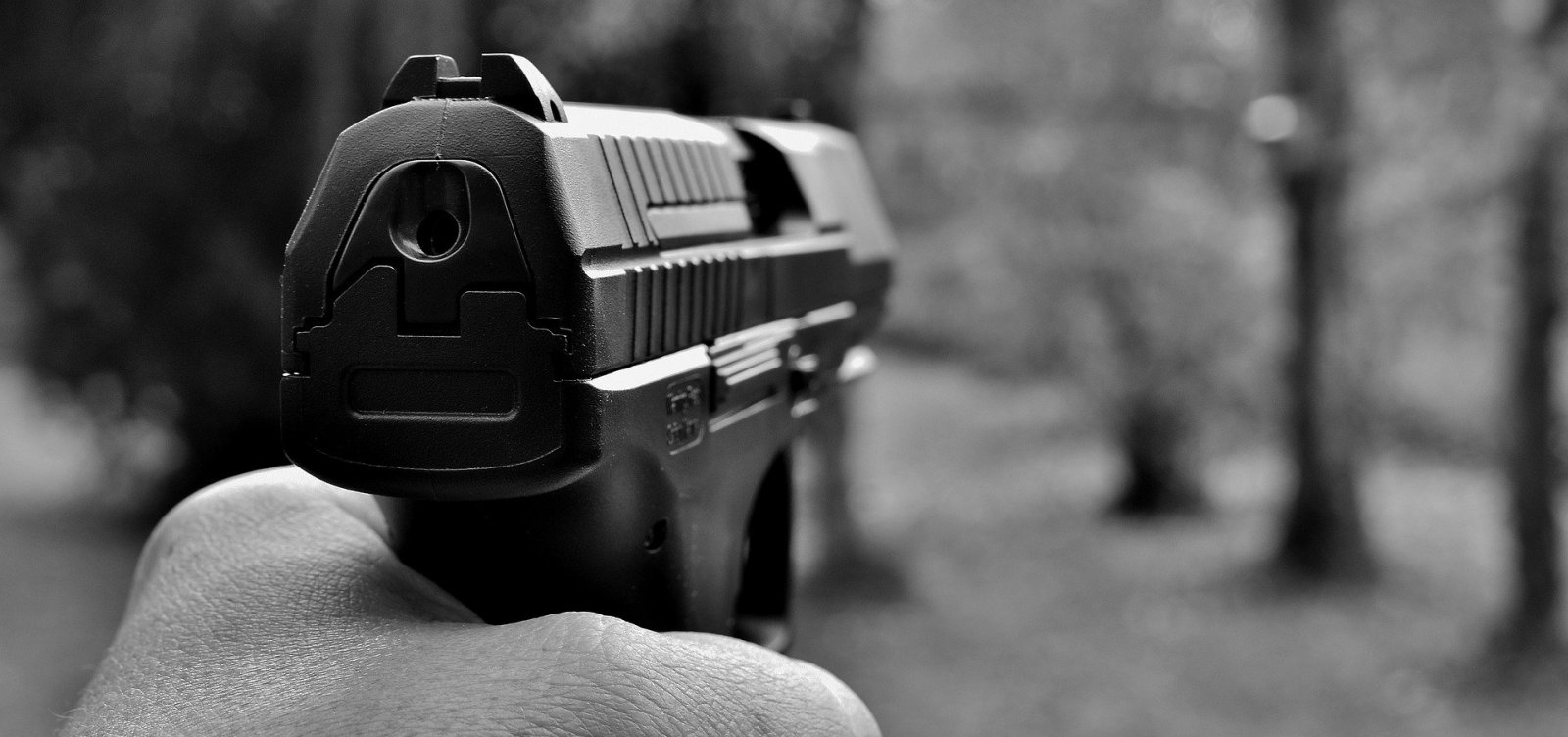 [Número de policiais mortos por Covid-19 em 2020 é o triplo dos que foram assassinados]
