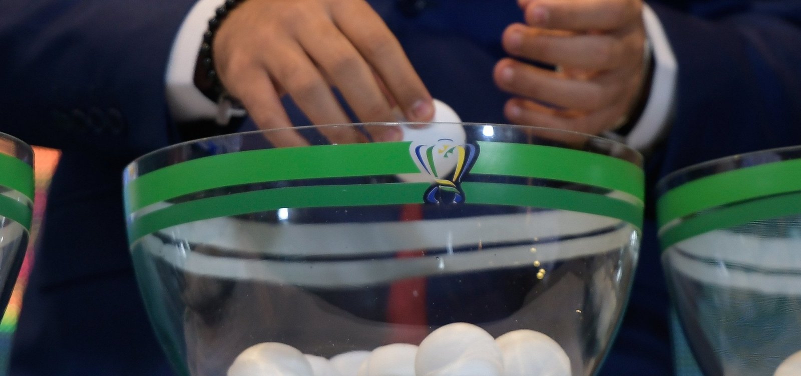 [Sorteio da Copa do Brasil define advers&aacute;rios da dupla Ba-Vi]