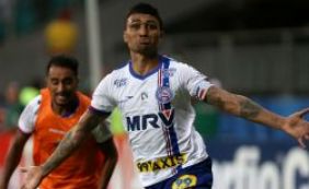 Sant'Ana volta a explicar situação de Kieza: “Agora é com o atleta [Sant'Ana volta a explicar situação de Kieza: “Agora é com o atleta