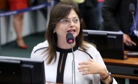 Alice Portugal nega gasto excessivo do [Alice Portugal nega gasto excessivo do