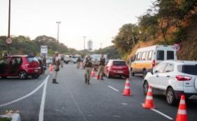 Comandante defende blitz e diz que [Comandante defende blitz e diz que