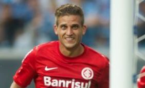 Vitória quer Rafael Moura para função de [Vitória quer Rafael Moura para função de