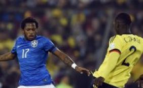 Fred prega união após derrota para a Colômbia: [Fred prega união após derrota para a Colômbia: