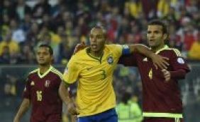Miranda elogia seleção brasileira e avisa: [Miranda elogia seleção brasileira e avisa: