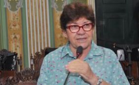 Manifestações contra o PT estão [Manifestações contra o PT estão