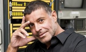 Alexandre Frota chama FHC e Lula de comunistas e recebe críticas na web: [Alexandre Frota chama FHC e Lula de comunistas e recebe críticas na web: