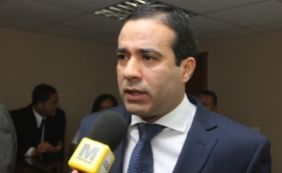 Vereadora critica ausência de Neto na Câmara e Bruno Reis defende: [Vereadora critica ausência de Neto na Câmara e Bruno Reis defende: