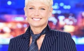 Xuxa rebate seguidora que a chama de 'velha' no Instagram: [Xuxa rebate seguidora que a chama de 'velha' no Instagram: