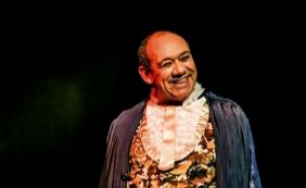 Frank Menezes comemora apresentação gratuita na Barra: [Frank Menezes comemora apresentação gratuita na Barra:
