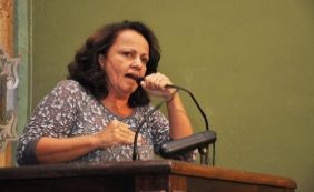 Vereadora defende exoneração de Taissa Gama: [Vereadora defende exoneração de Taissa Gama: