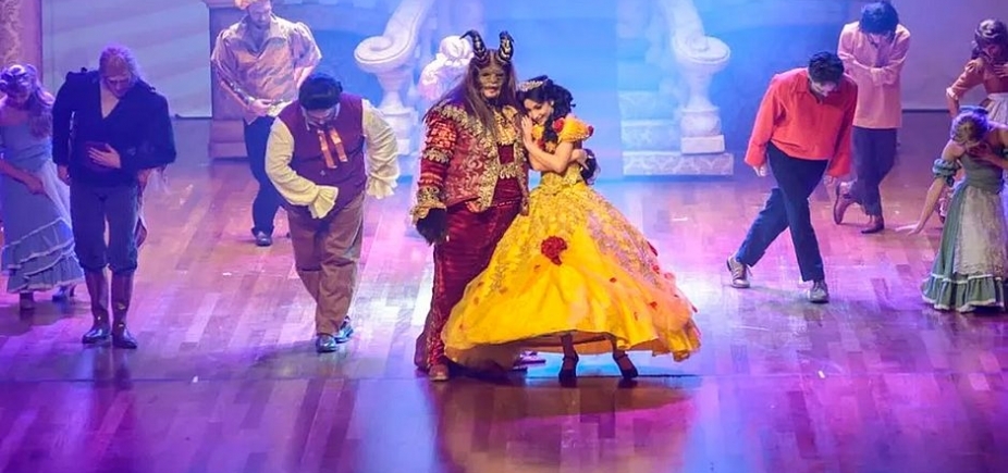 O espetáculo musical \ [O espetáculo musical \