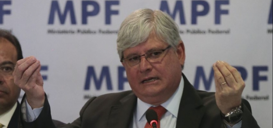 Janot nega que seja candidato a cargo político: \ [Janot nega que seja candidato a cargo político: \